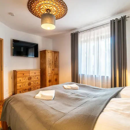 Apartment Osada Nosal *